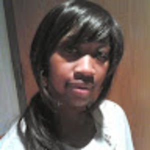 Meet your Posher, Dee